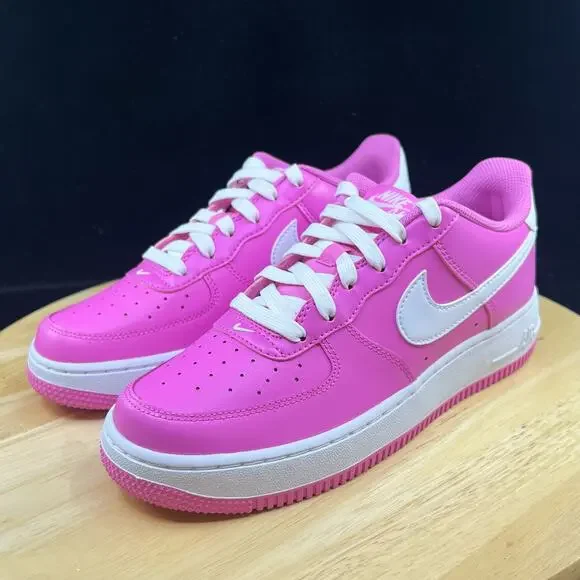 NIKE AIR FORCE 1 PLAYFUL PINK WHITE FV5948-600-SIZE 6Y/ 7.5 Women’s Barbie - Picture 2 of 9